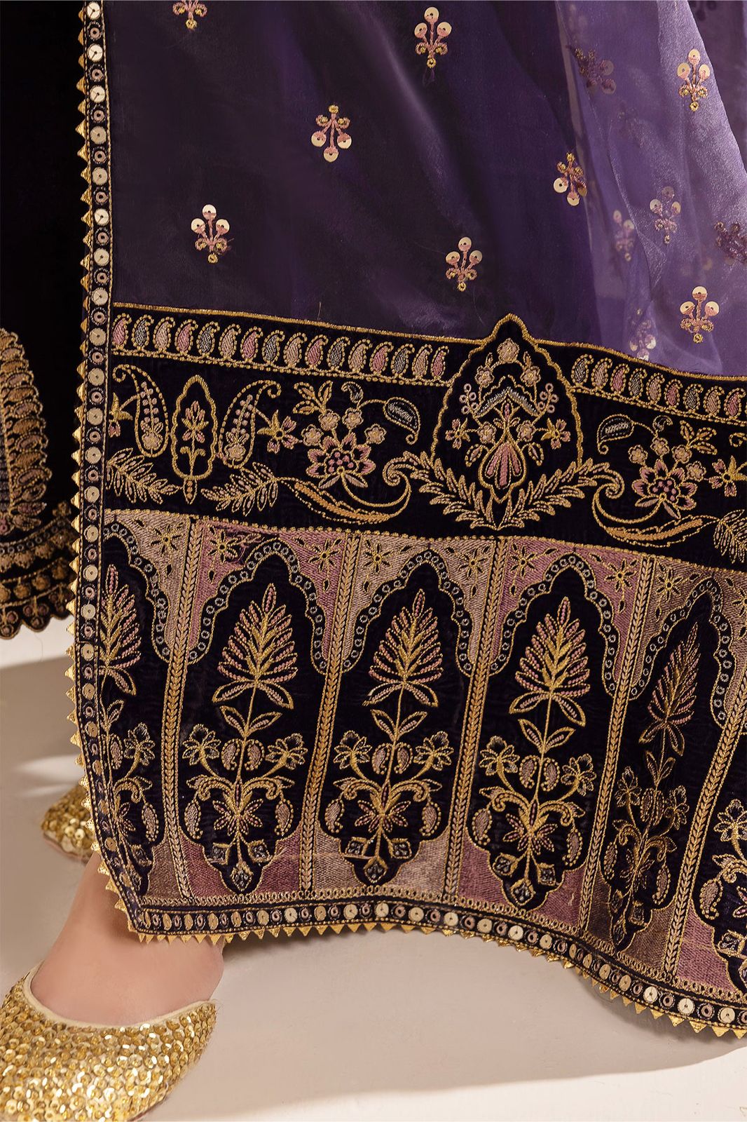 BAROQUE -WINTER 3PC LUXURY VELVET DF-102