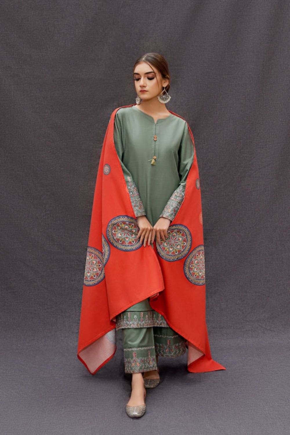 URGE -3PC UNSTITCHED DHANAK EMBROIDERED SUIT DF-6358