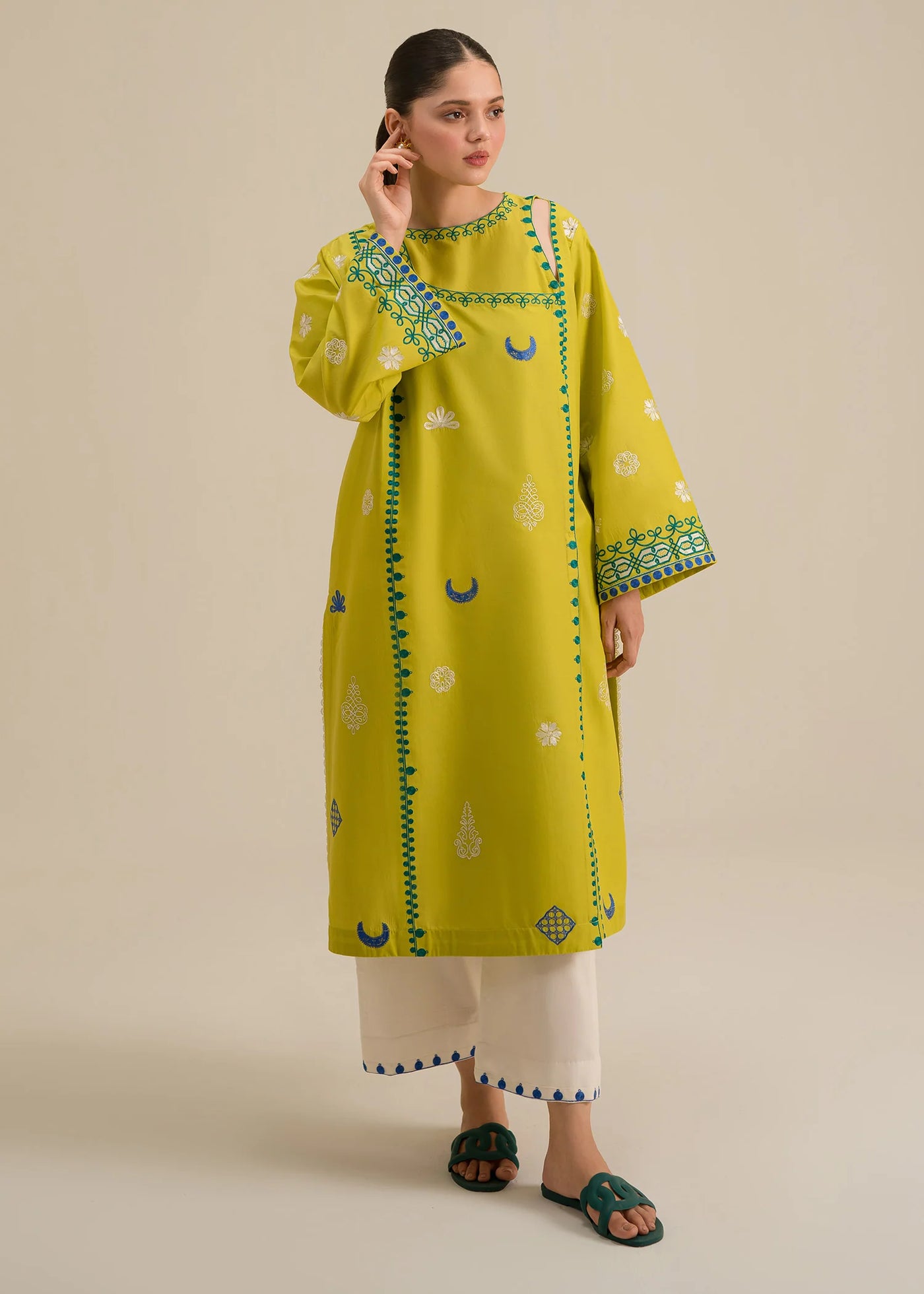 AISLING -2PC UNSTITCHED DHANAK EMBROIDERED SUIT DF-077