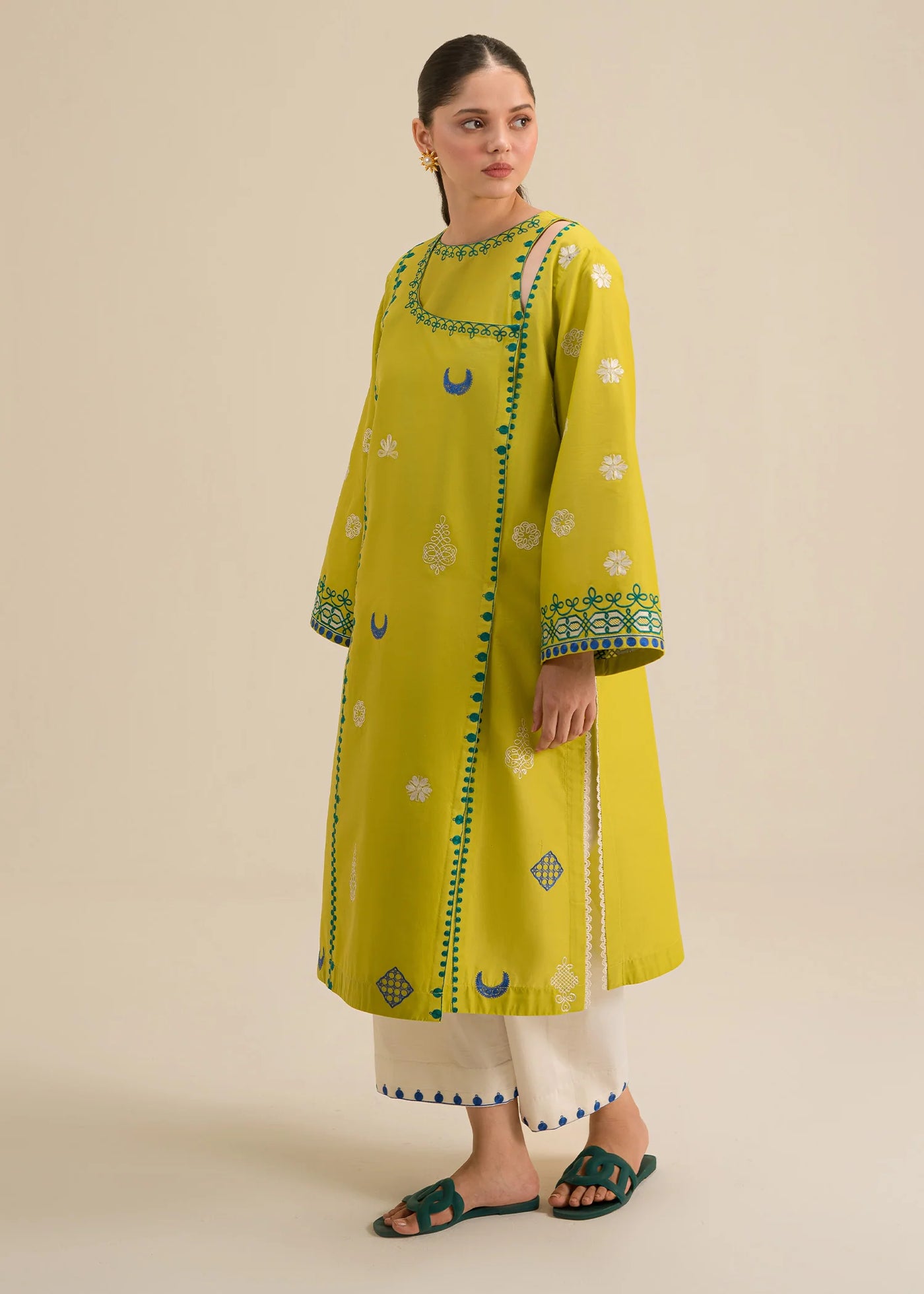 AISLING -2PC UNSTITCHED DHANAK EMBROIDERED SUIT DF-077