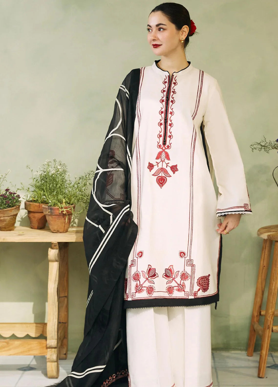 COCO BY ZARA SHAHJAHAN -3PC UNSTITCHED DHANAK EMBROIDERED SUIT DF-5781