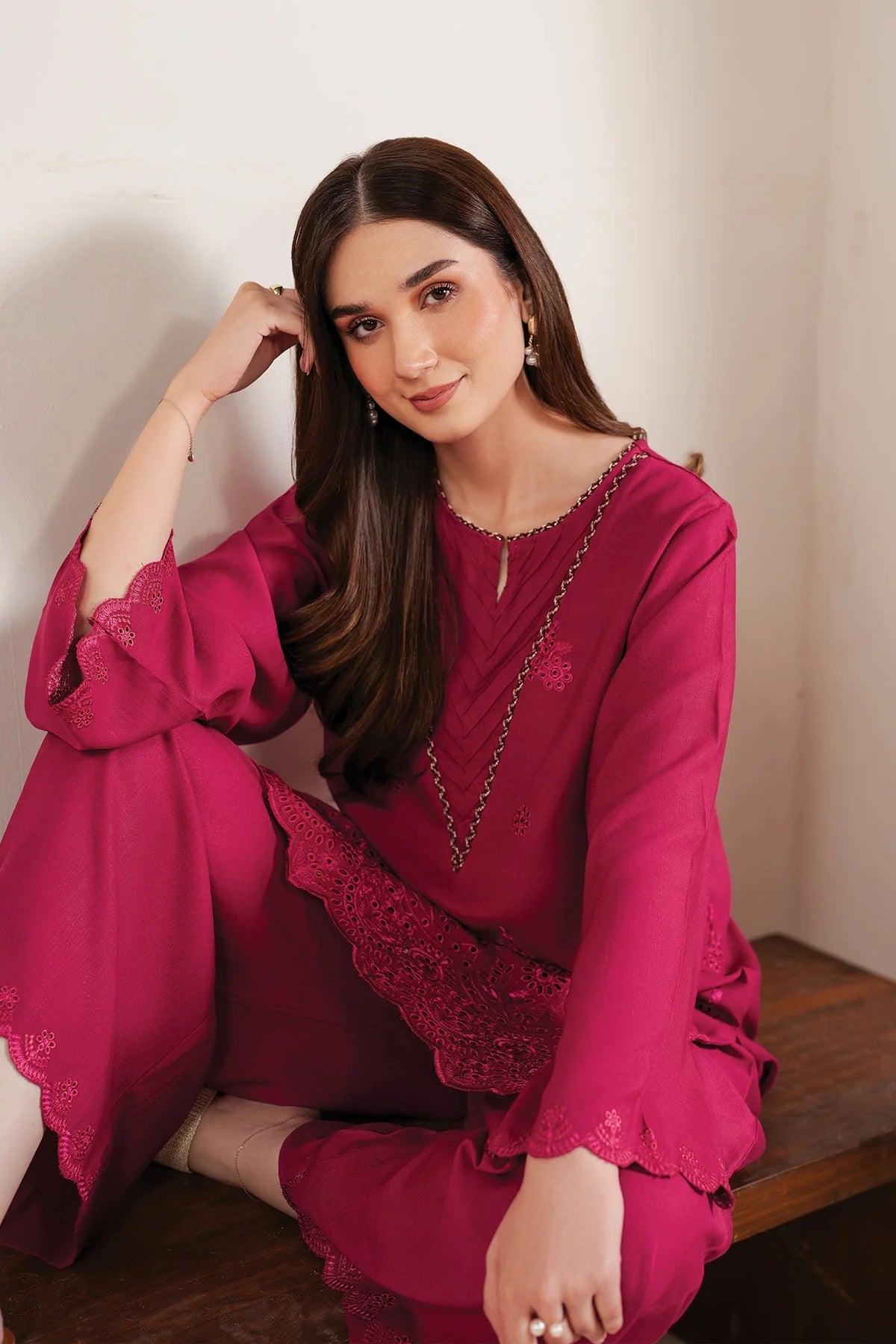 SAPPHIRE -3PC DHANAK EMBROIDERED SHIRT DF-4690