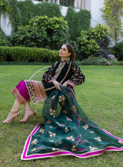 ZAINAB CHOTTANI -3PC UNSTITCHED LUXURY VELVET EMBROIDERED SUIT DF-0345
