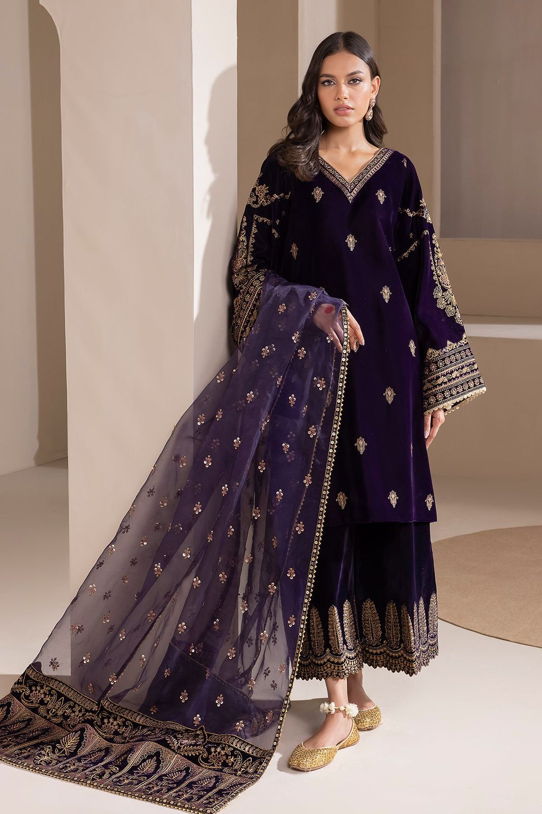 BAROQUE -WINTER 3PC LUXURY VELVET DF-102