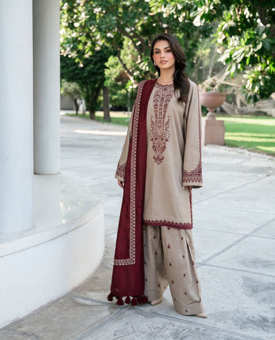 BAROQUE - Unstitched Winter 3PC Dhanak Embroidered Suit DF -9342